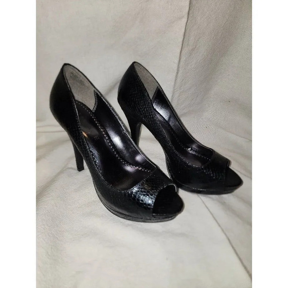 Rampage, BNIB Black Faux Snake Skin Heel, Size 8.5 - Picture 6 of 9